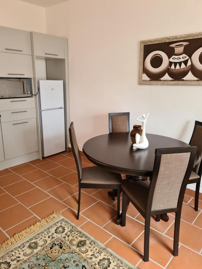 فندق بورت إدواردفي  Indaba Manor On 413 Owen Ellis Dr المظهر الخارجي الصورة